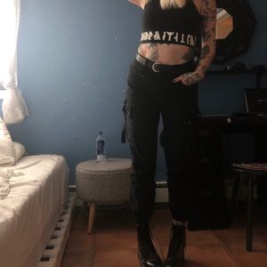 🌙High waisted black cargo pants